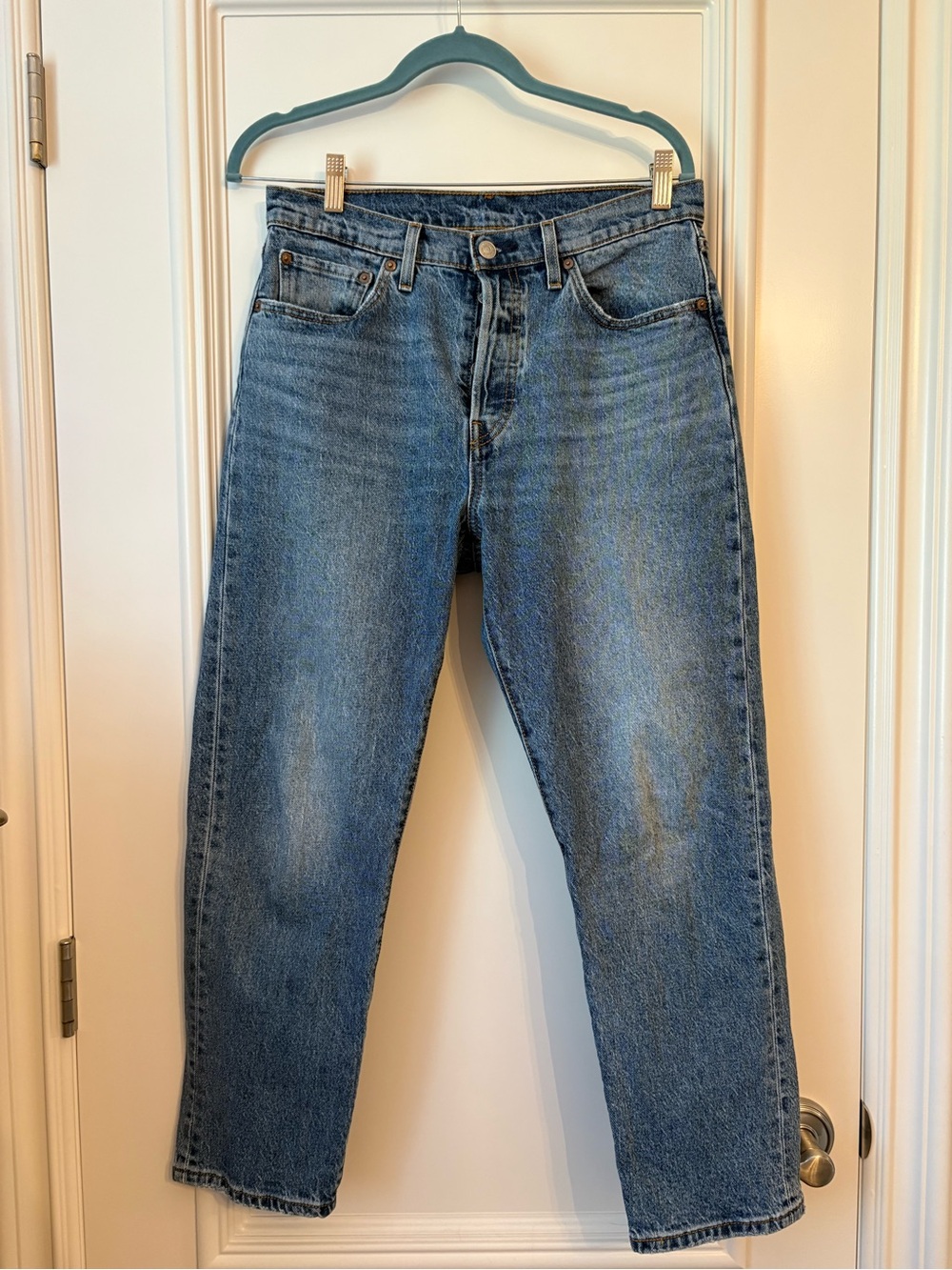 Levi’s 501 Original Cropped Jeans Women’s W29 L26 Medium Wash Button Fly